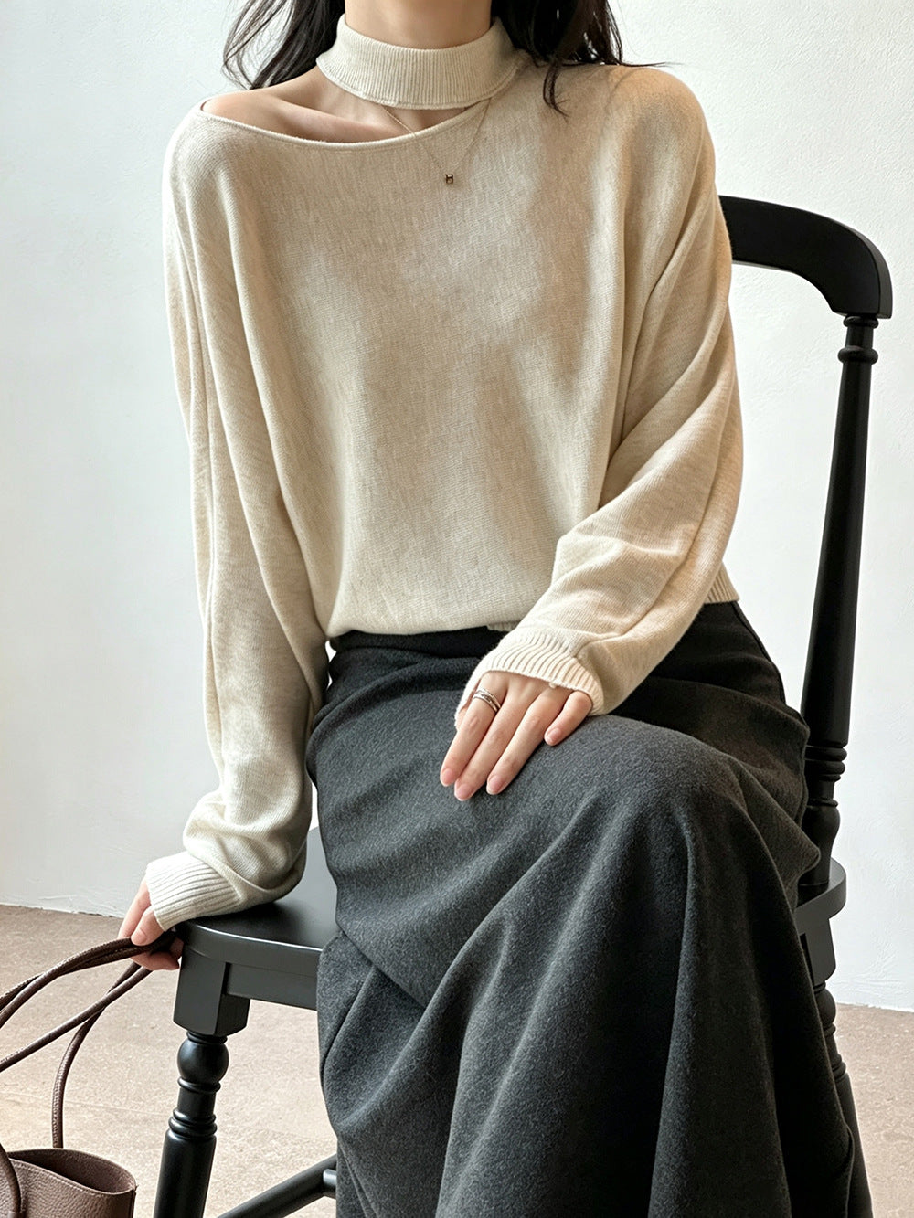 溫柔風掛脖露肩蝙蝠袖針織打底衫-4色