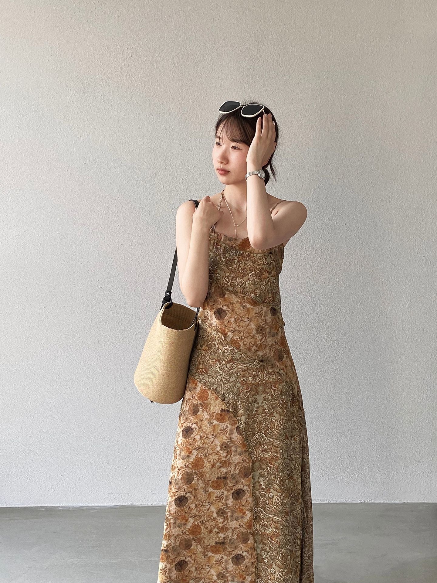 碎花度假風吊帶長洋裝