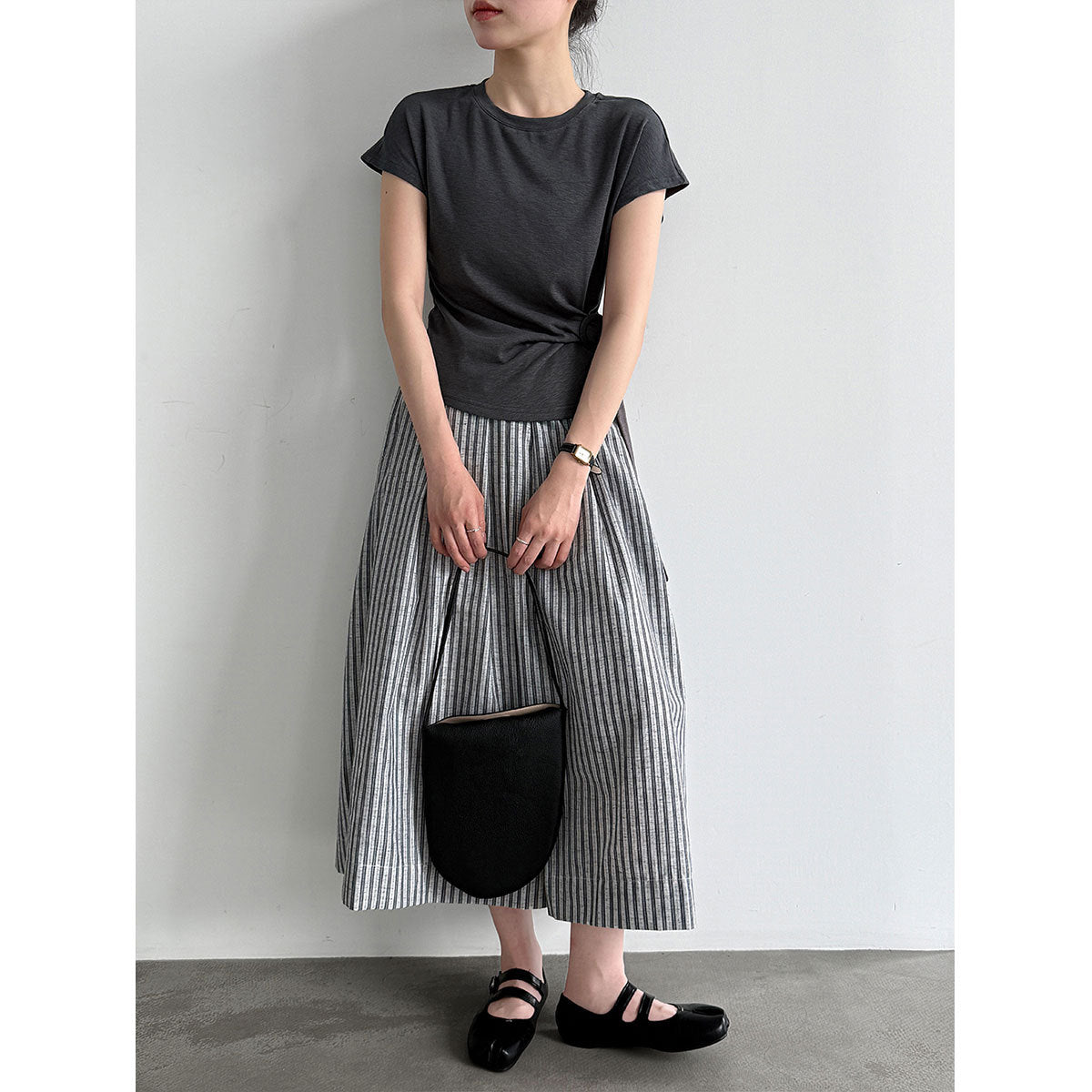 側邊扭結收腰設計感顯瘦肌理感T恤上衣-4色