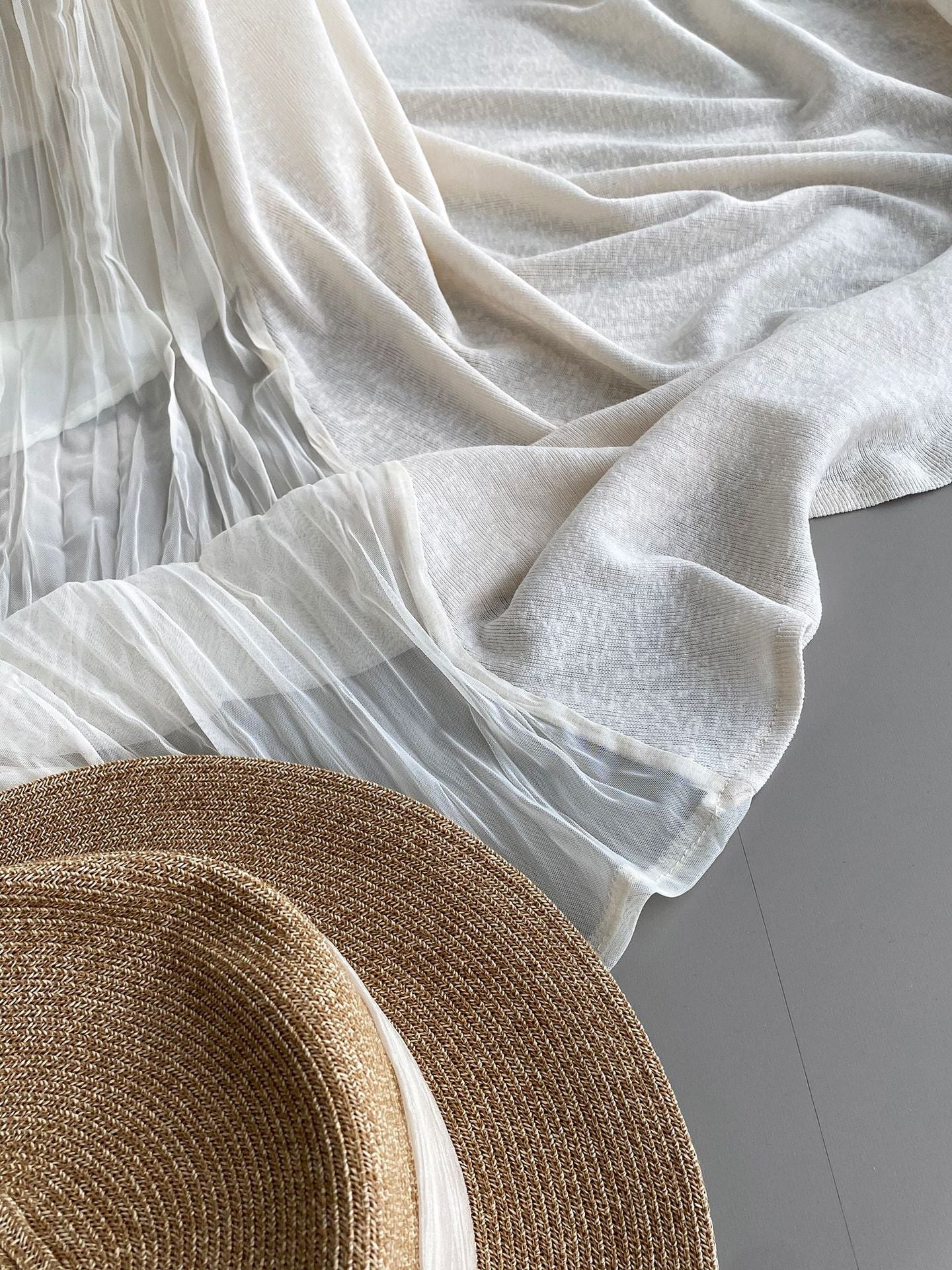 氛圍感文藝網紗拼接針織垂感半身裙