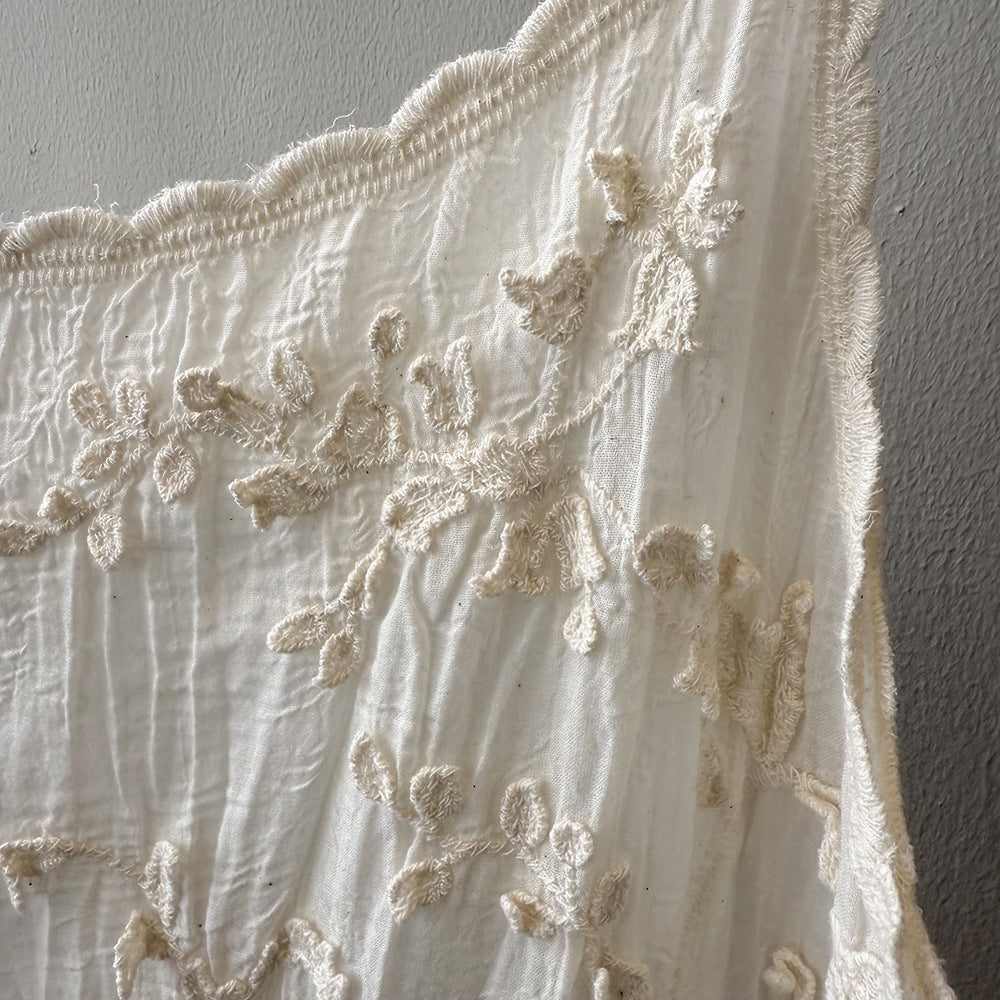 法式鏤空重工刺繡緹花蕾絲吊帶無袖背心-2色