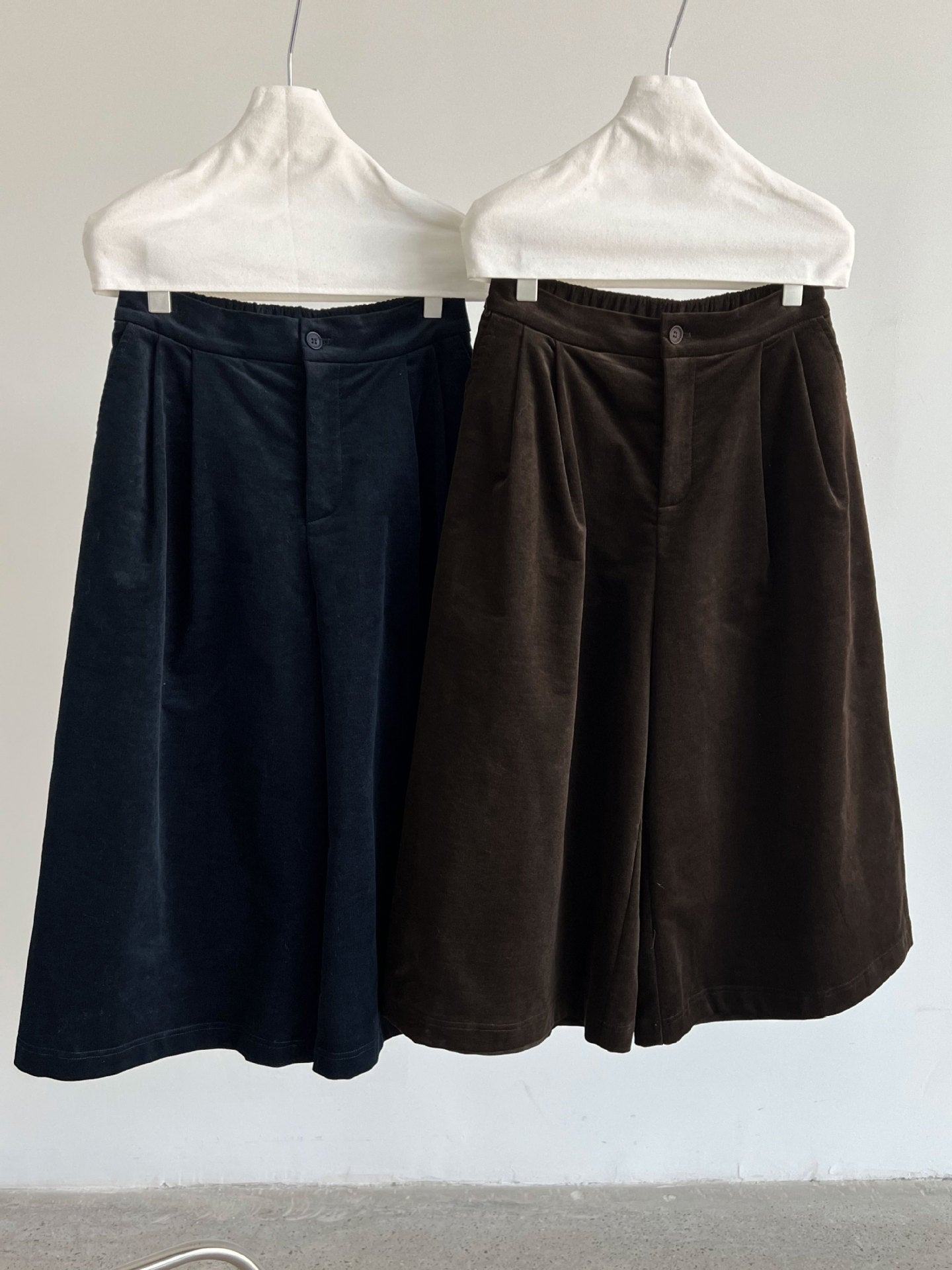 簡約慵懶燈芯絨高腰復古闊腿褲-2色