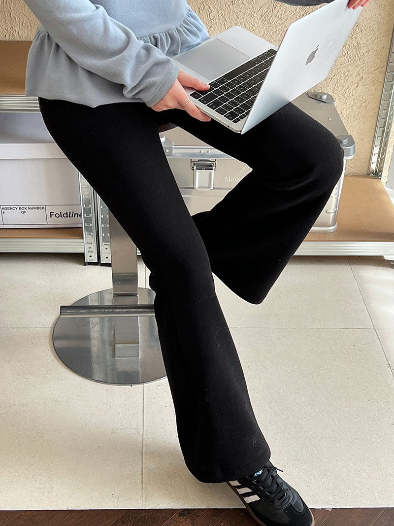 (48H出貨)韓系簡約加絨加厚百搭微喇叭休閒褲-2色