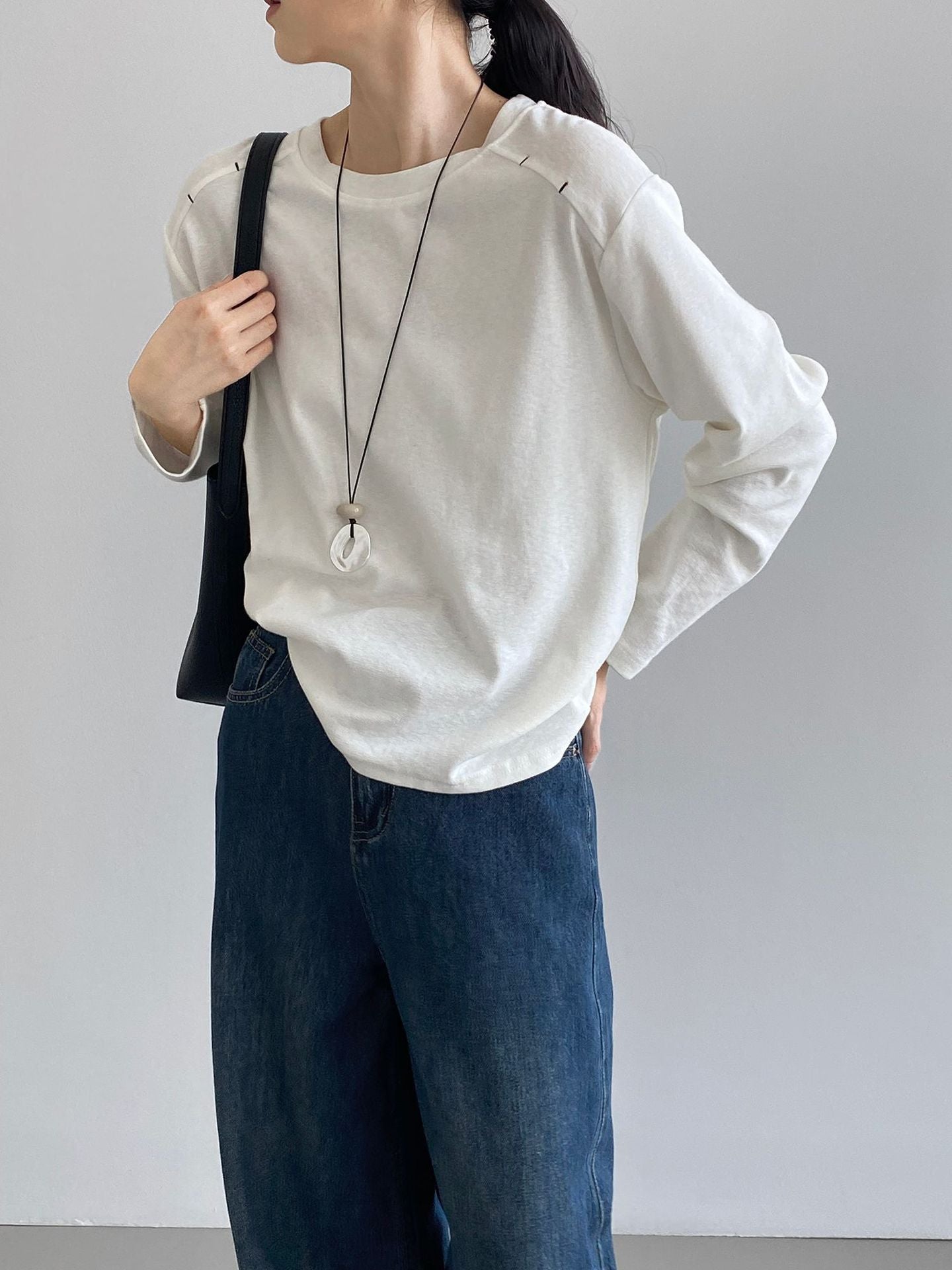 韓系設計款刺繡圓領長袖T恤-4色