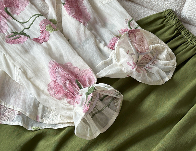 韓系度假風刺繡苧麻圓領寬鬆上衣