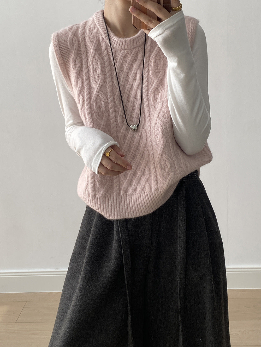 (48H出貨)糖果色圓領麻花軟糯針織背心馬甲-6色